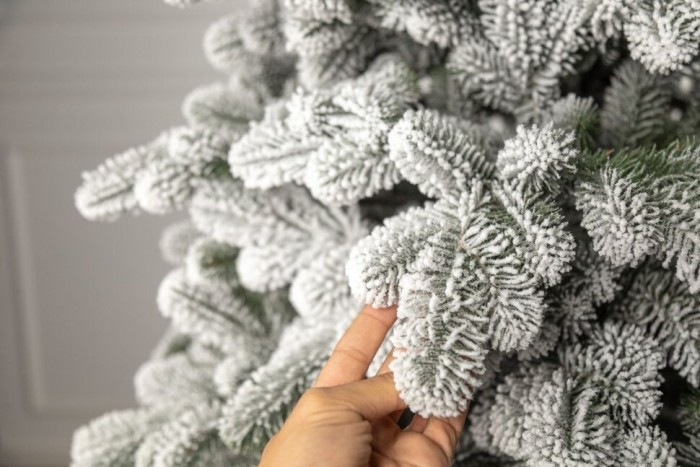 Елка литая "Ковалевская" ЗАСНЕЖЕННАЯ