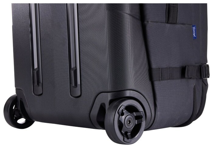 Сумка на колесах Thule Aion Wheeled Duffel 70cm (Black) 3205226 (TH 3205226)