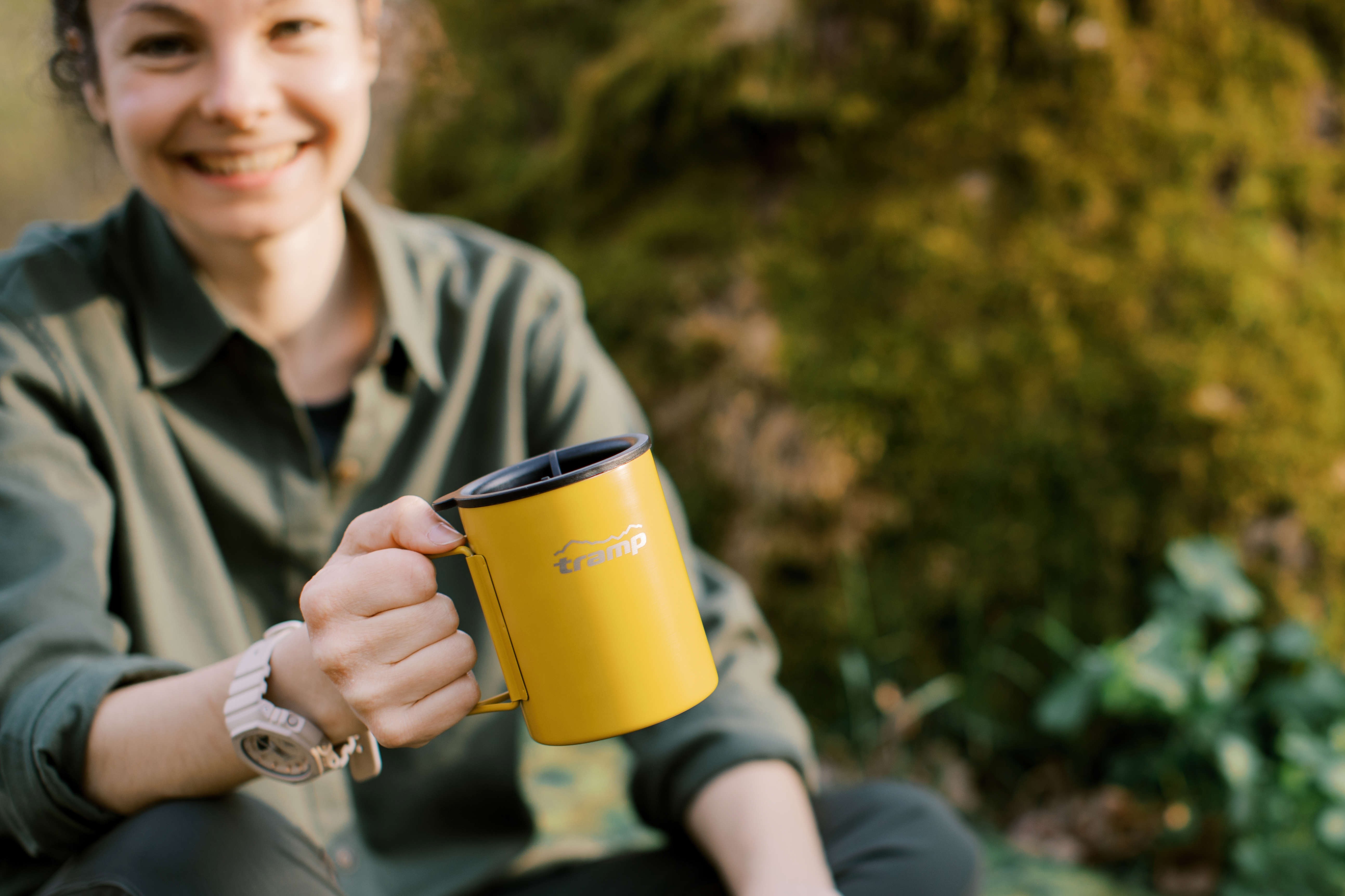 Термокружка TRAMP со складными ручками и поилкой 400мл UTRC-137 mustard