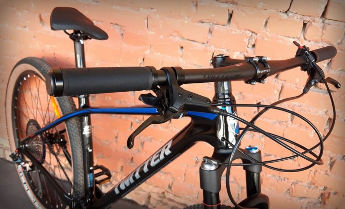 Велосипед карбоновий 29" Twitter Storm 2.0 RS-13S Black-Blue Carbon