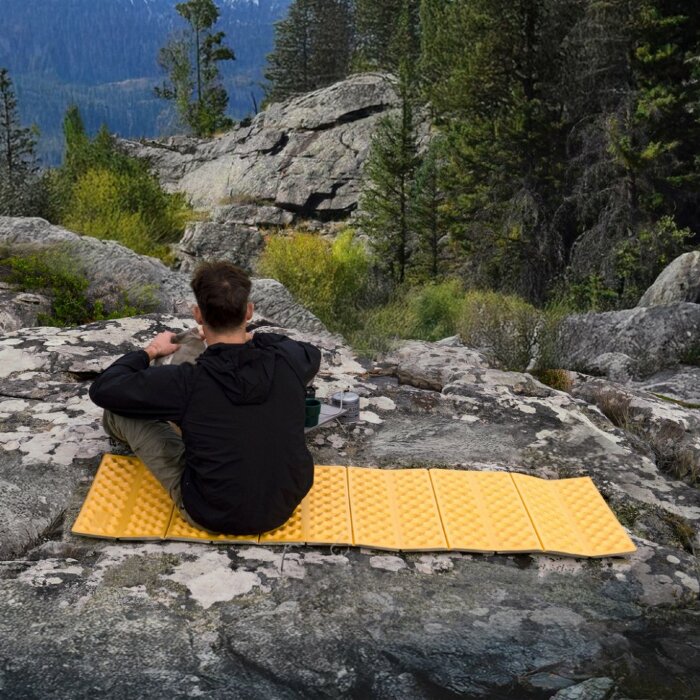 Килимок складний IXPE Naturehike CNK2550WS030, алюмінієва плівка, 18 мм, медово-золотий, укр, укр