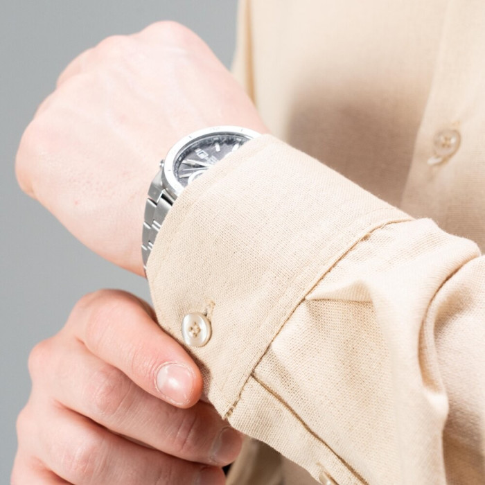 Рубашка мужская Slavni на пуговицах классическая бежевая, Рубашка Slavni Basset из льна на пуговицах бежевая