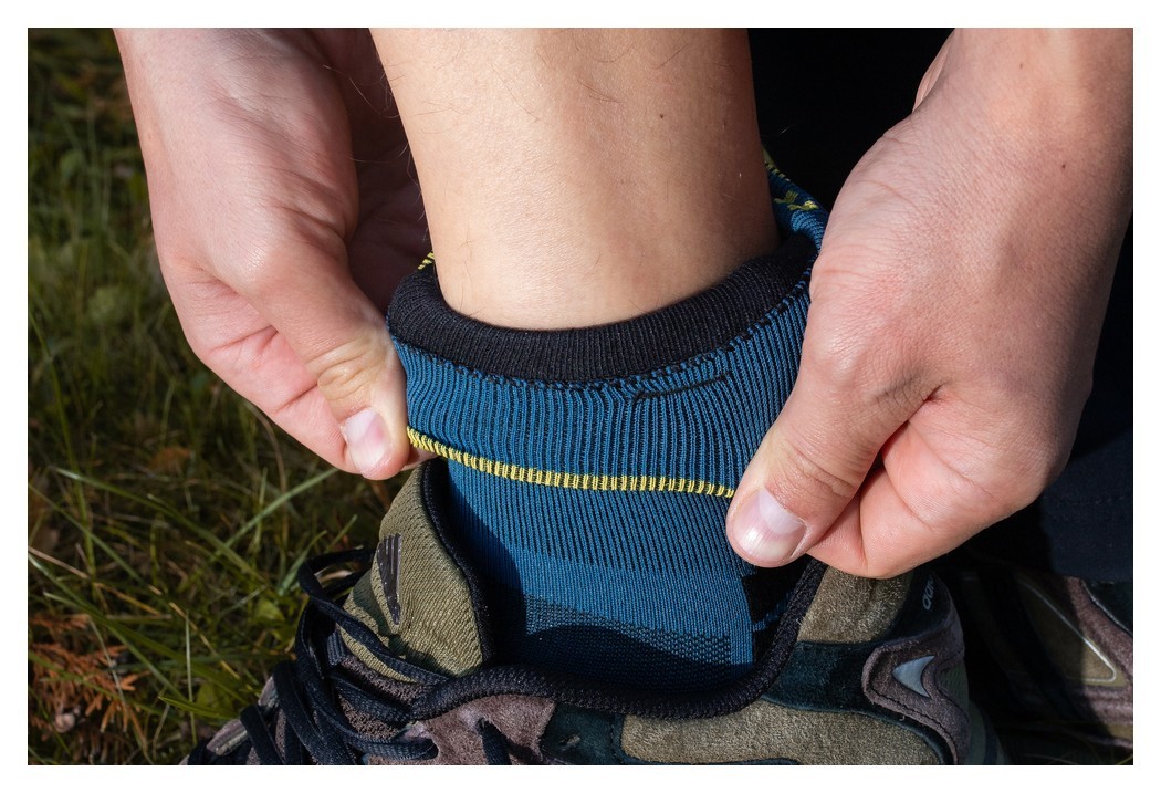 Носки водонепроницаемые Dexshell Running Lite 2.0 Socks, темно-голубые, размер S (36-38)