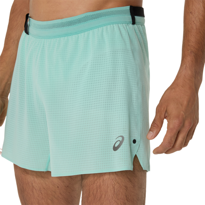 Платья, юбки, бриджи, шорты Asics ( 2011C978 ) METARUN 5IN SHORT 2025