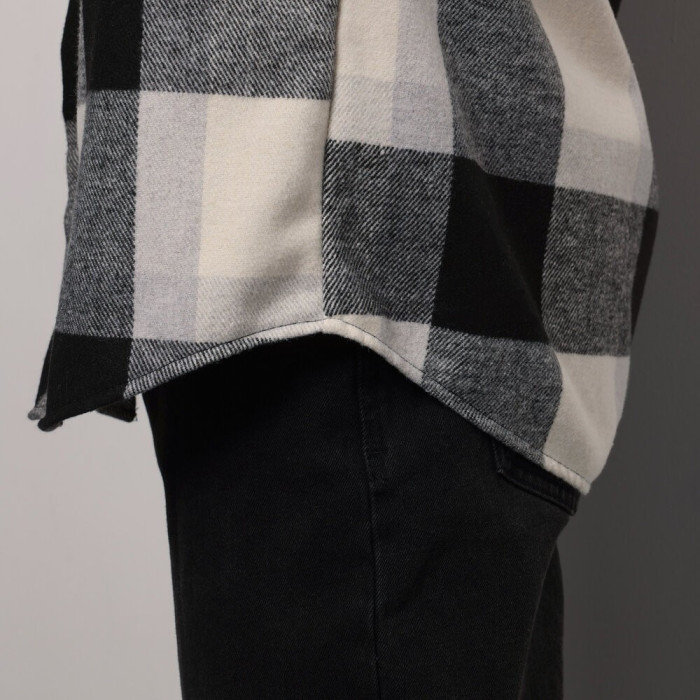 Рубашка в клетку черно-белая. Мужская рубашка Pobedov Tartan в клетку черно-белая