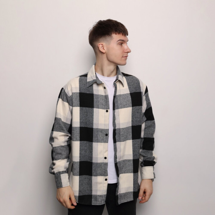 Рубашка в клетку черно-белая. Мужская рубашка Pobedov Tartan в клетку черно-белая