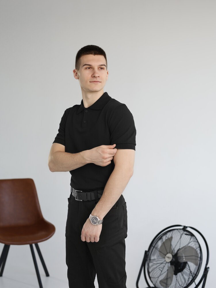 Черная футболка поло весенняя. Легкое летнее мужское черное поло Pobedov Royal Batal