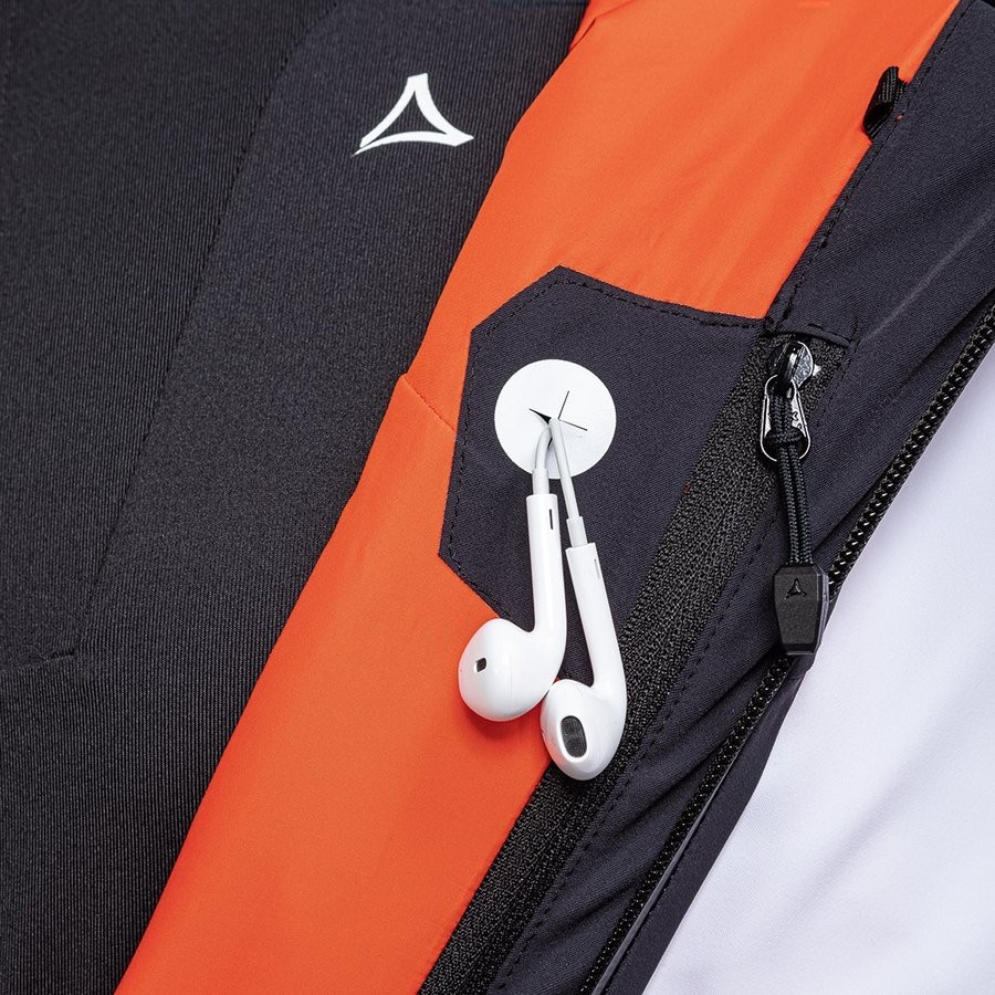 Куртка мужская утепленная Schoeffel SKI JACKET SCALOTTAS M 48 Black/white 9990 (10-23370-WRH)