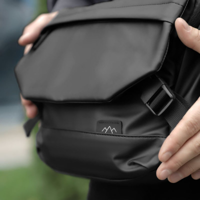 Чоловіча чорна сумка з кишенями на замку Pobedov Modest, укр, укр