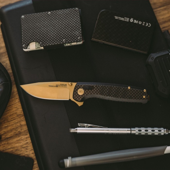 Розкладний ніж SOG Terminus XR LTE, Carbon/Gold