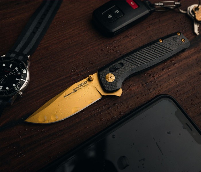 Розкладний ніж SOG Terminus XR LTE, Carbon/Gold