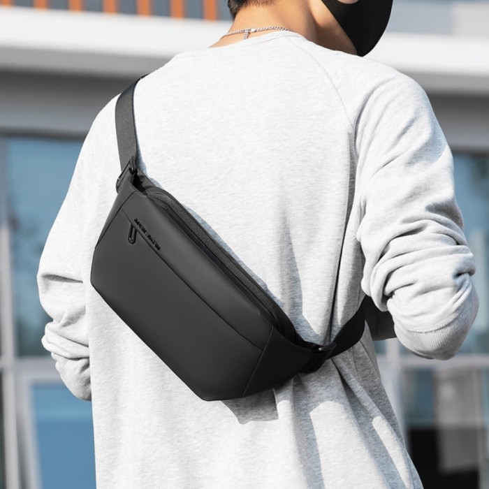 Сумка на одно плечо Mark Ryden Spike MR7999