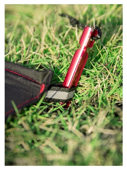 Килимок для пікніка водостійкий надлегкий Naturehike Moisture Picnic Mat NH17D050-B, 145x100 см, чорний