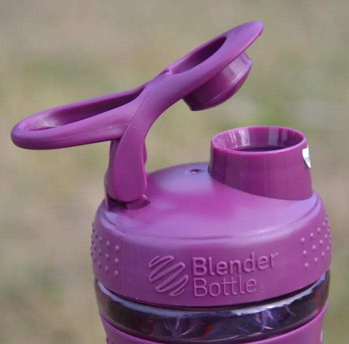 Шейкер спортивний (пляшка) BlenderBottle SportMixer Flip 20oz/590ml Plum
