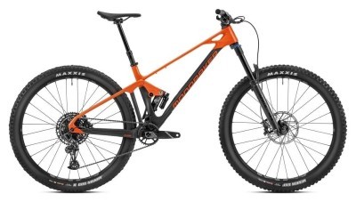 Велосипед MONDRAKER FOXY CARBON R 29" T-M, Carbon /Orange (2023/2024)