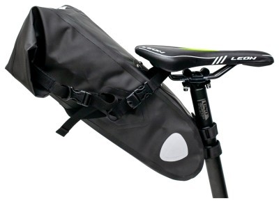 Велосумка "байкпакинг" под седло 62x14x14cm черный водоотталкивающий. BRAVVOS A2-402