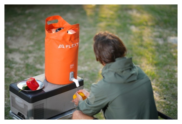 Душ портативный с емкостью и насосом Flextail Tiny Shower Bucket, 20л, оранжевый