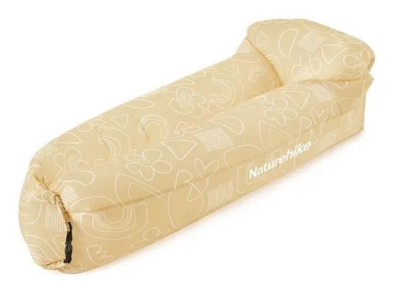 Матрас надувной ламзак Naturehike NH20FCD06, 180х70х52 см, бежевый с принтом, имеет чехол-рюкзак.
