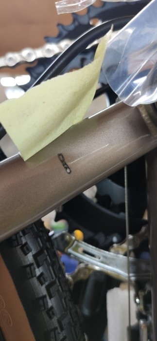 Велосипед знижений в ціні Cr-Mo steel 28" Leon TR-90 DD 2022 (бежевий)