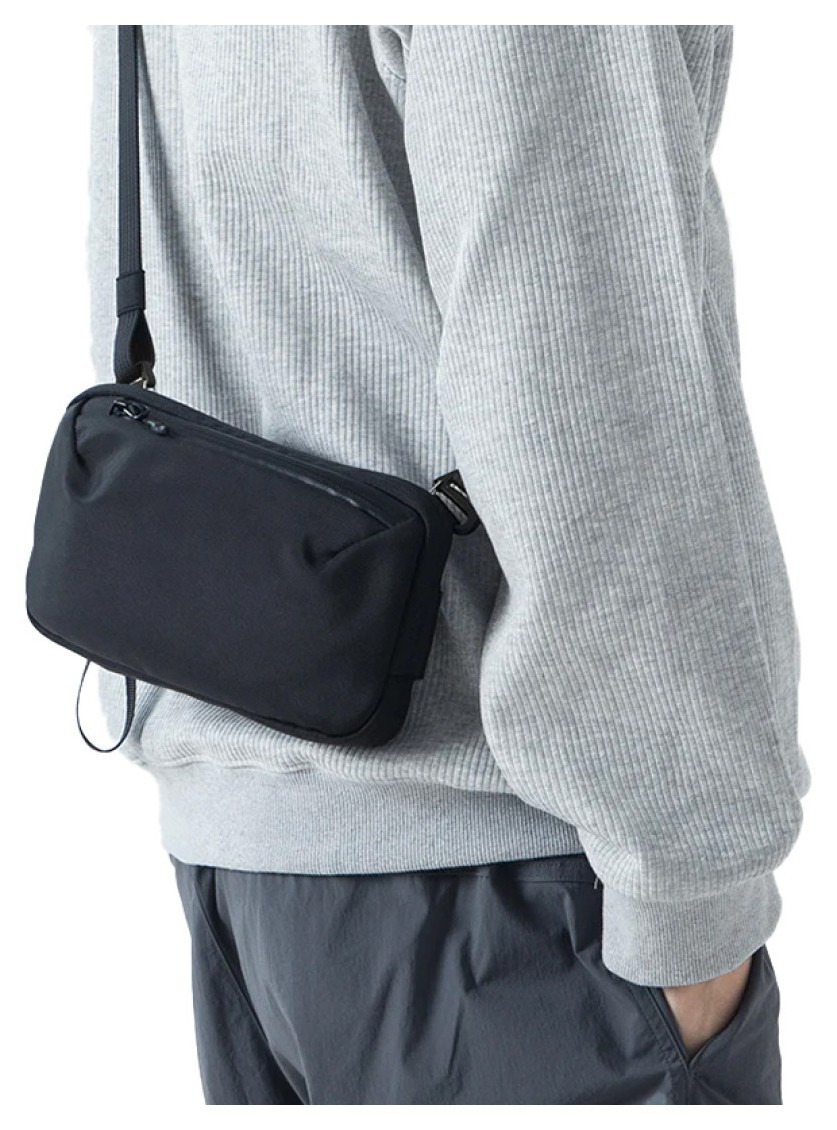 Сумка на одне плече Mark Ryden MR262