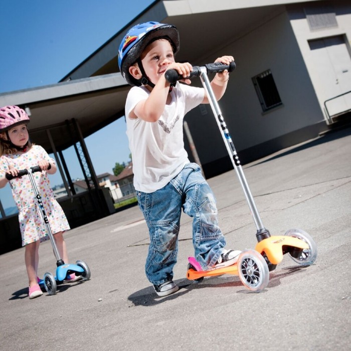 Самокат MICRO серії "Mini Classic" - помаранчевий (до 50 kg, 3-х колісний), укр, укр