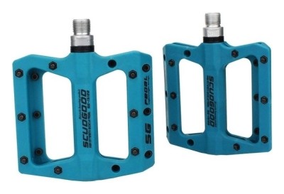 Педали MTB ScudGood нейлона с метал. шипами на пром. подшипниках. черный (синий)