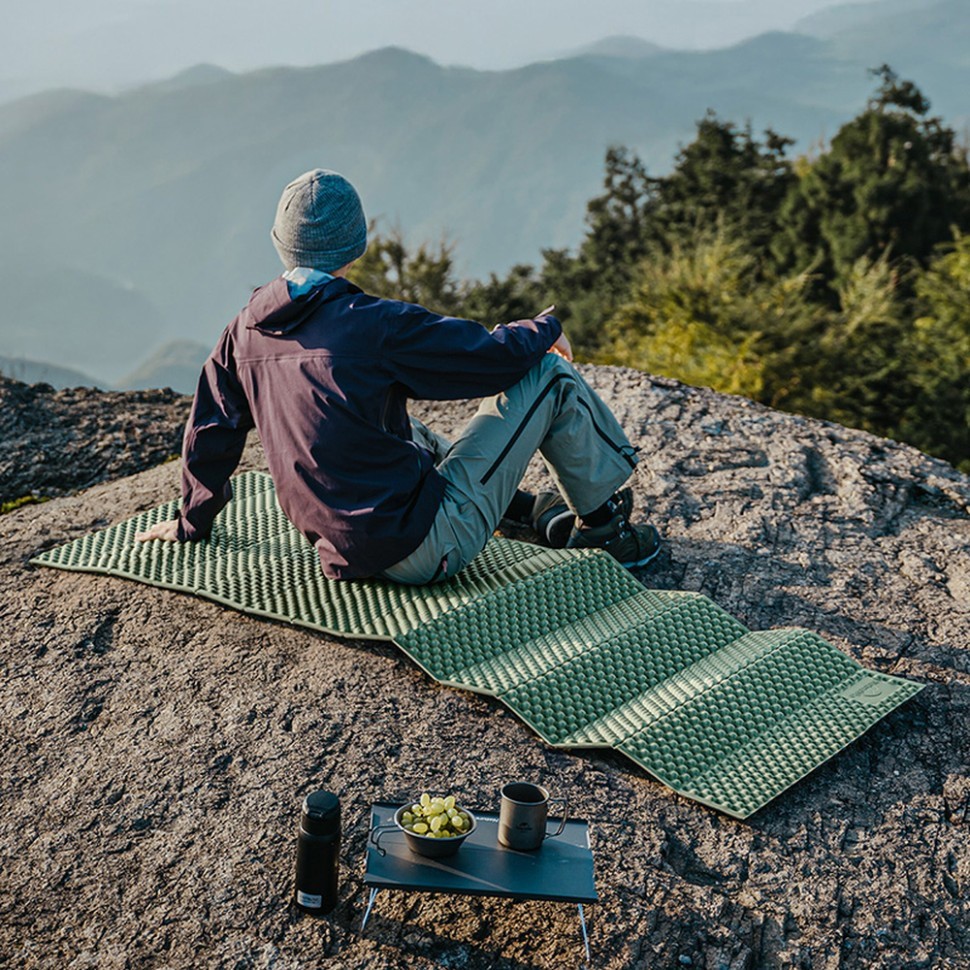 Килимок туристичний складаний одномісний IXPE Naturehike CNK2450WS044 з алюмінієвою плівкою, 195x60x1.8 см, оливковий, укр, укр