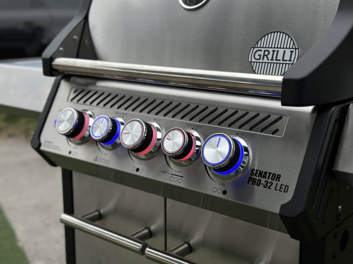 Газовый гриль Senator Pro-32 LED с системой BBQ Block Fire GRILLI 701377