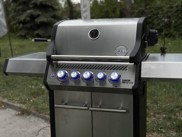 Газовый гриль Senator Pro-32 LED с системой BBQ Block Fire GRILLI 701377