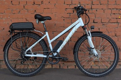 Электровелосипед женский 26" Spelli E-SX200 500 Ватт (2026) с батареей на багажнике