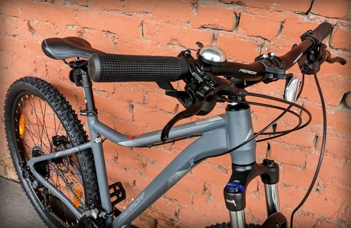 Велосипед жіночий 27.5" Merida Matts 7.30 Matt Cool Grey (2023)
