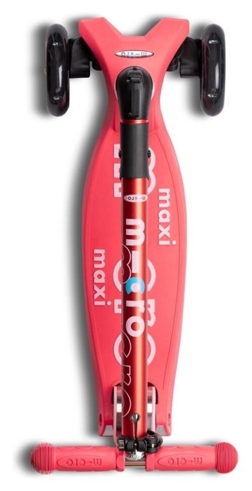 Самокат MICRO серії "Maxi Deluxe Foldable LED" - КОРАЛОВИЙ (складний, до 50 kg, 3-х колісний, світло)