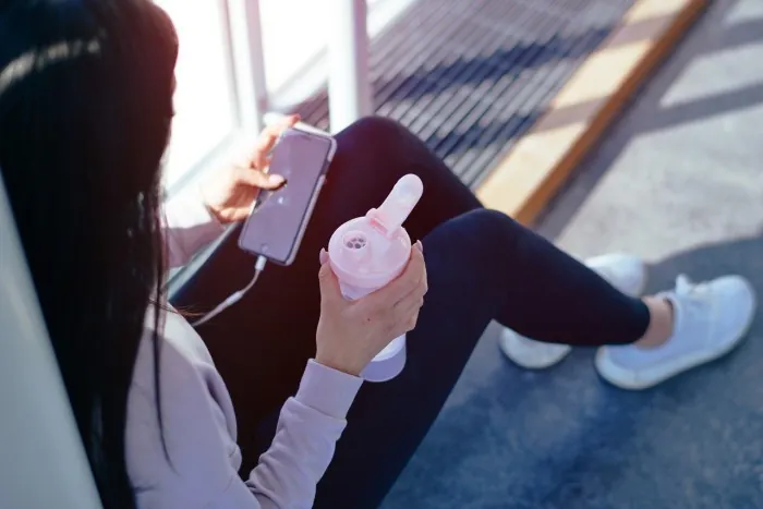 Шейкер спортивний SmartShake Slim Cotton Pink 500ml (Light Lavender)