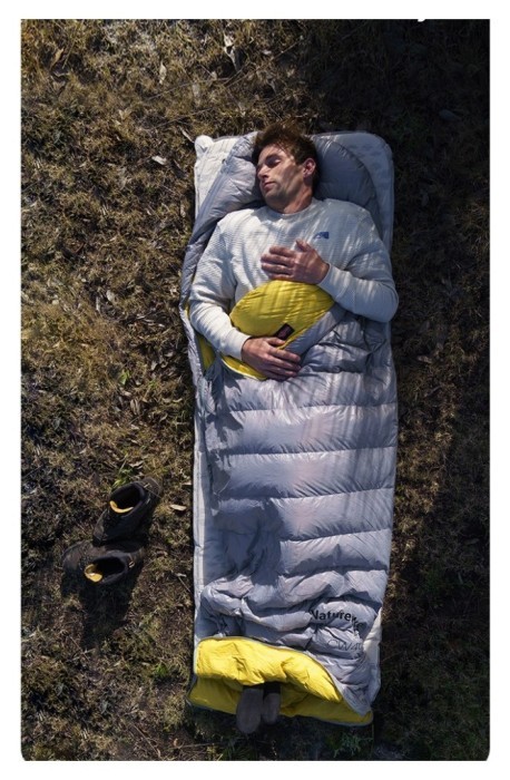 Спальник з натуральним пухом Naturehike CW700 CNK2450WS048, p-р L, жовто-сірий