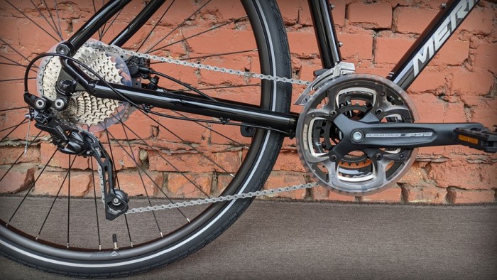 Велосипед 28" Merida Crossway 300 Glossy Black (2023)