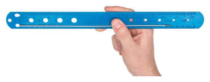 Інструмент вимірювальний Park Tool SBC-1 довжини спиць, діаметрів куль підшипників і клинів шатунів.