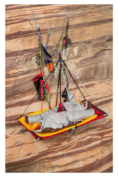 Спальник с натуральным пухом Naturehike Snowbird NH20YD001,p-р L, коричневый 560 г