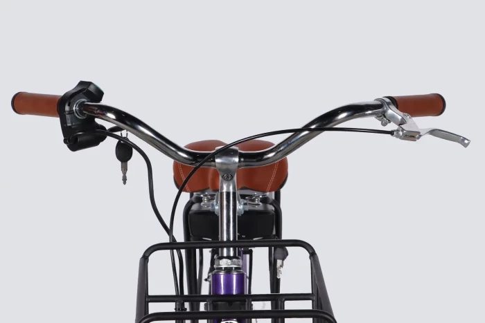 Велосипед уцененный с электроприводом 26