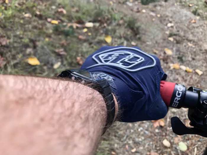 Вело перчатки TLD AIR GLOVE; SEVER [BLACK/WHITE] S