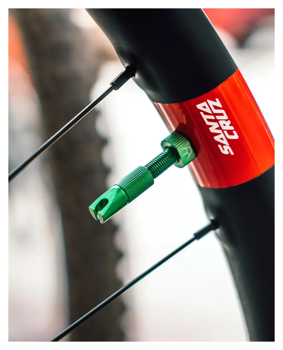 Ниппели Peaty's x Chris King Tubeless Valves, 42mm, Punch