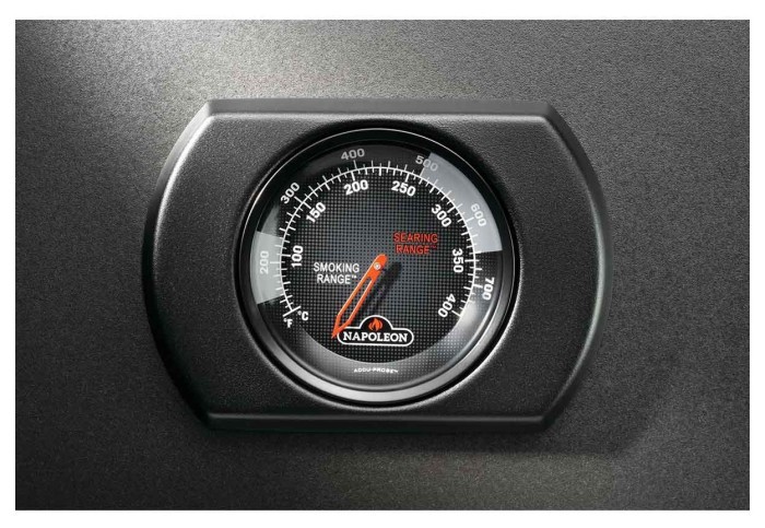Газовый гриль Napoleon Phantom Rogue PRO-S 425 с боковой горелкой Sizzle Zone и вертелем (69912) черный RPS425RSIBPK-2-UA-PHM