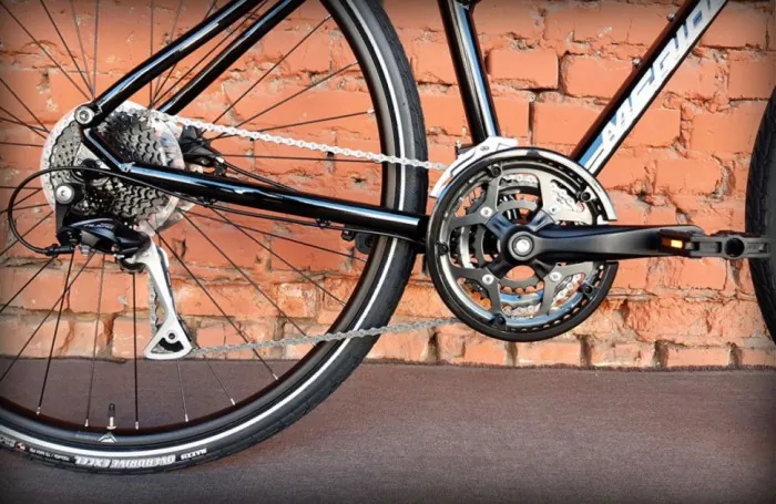 Велосипед жіночий 28" Merida Crossway Lady 100 Glossy Black (2023)