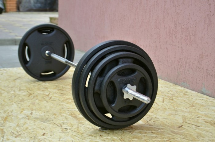 Набор штанги с гантелями. 4 грифа + 115 кг металлических дисков RN-Sport