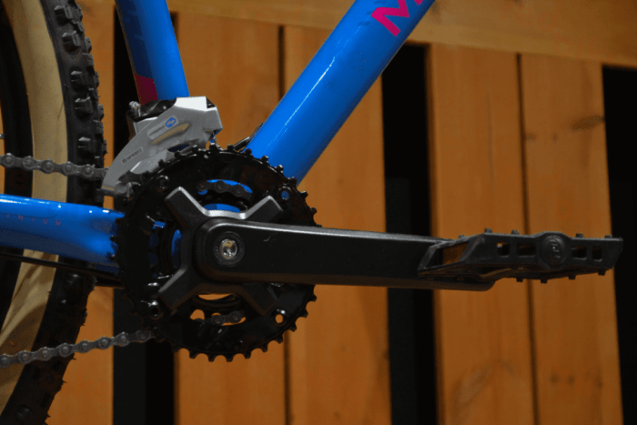 Велосипед 27,5" Marin BOBCAT TRAIL 3 рама - M 2024 Gloss Bright Blue/Dark Blue/Yellow/Magenta