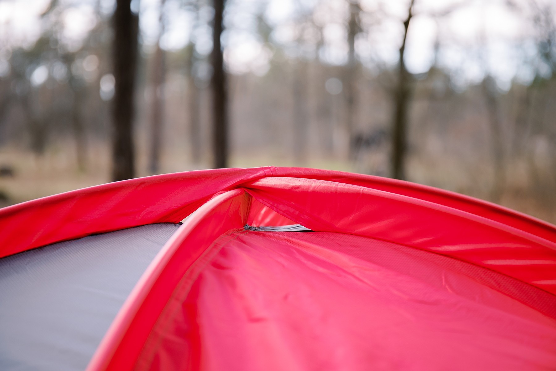 Палатка Tramp ROCK 2 (V2) серая/красная (TRT-027)