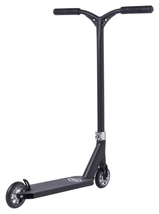 Трюковий самокат Striker Lux Pro Black Chrome (тест)