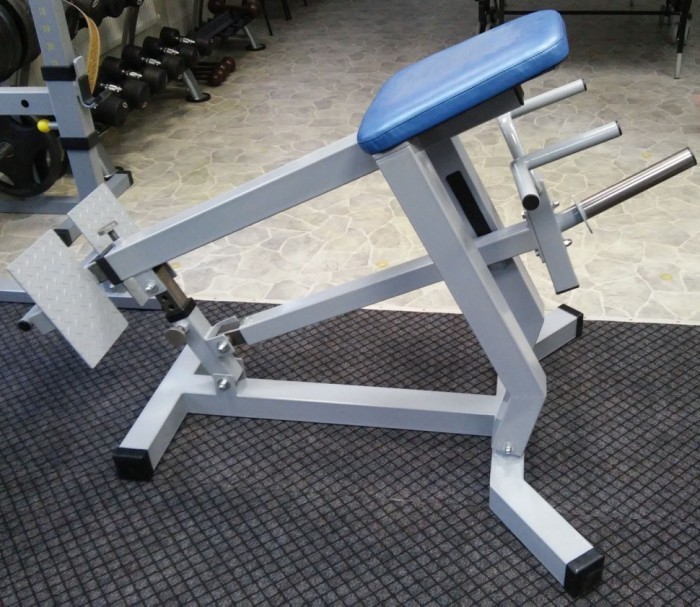 Т-тяга з упором на груди, змінний кут, укр, укр