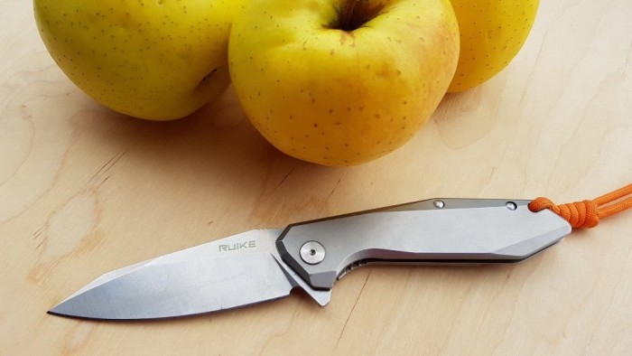 Ніж складаний туристичний Ruike P135-SF, (9.2 см) 14C28N / steel 420 сірий, укр, укр