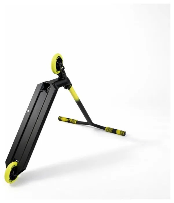 Самокат трюковый Hipe H3 black/yellow