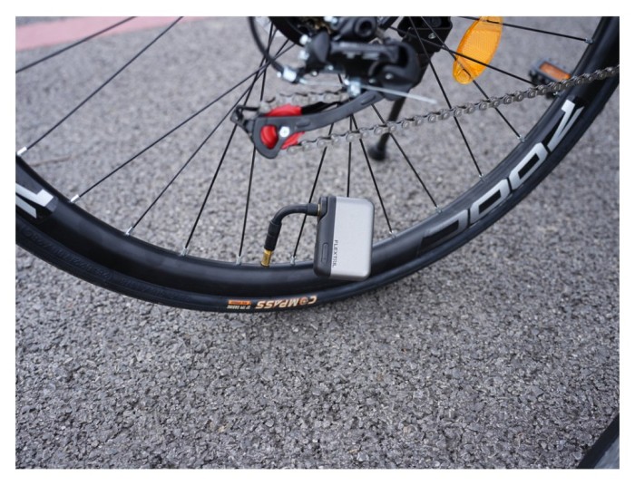 Велосипедний міні насос електричний Flextail Tiny Bike Pump Pro, 120 PSI, укр, укр